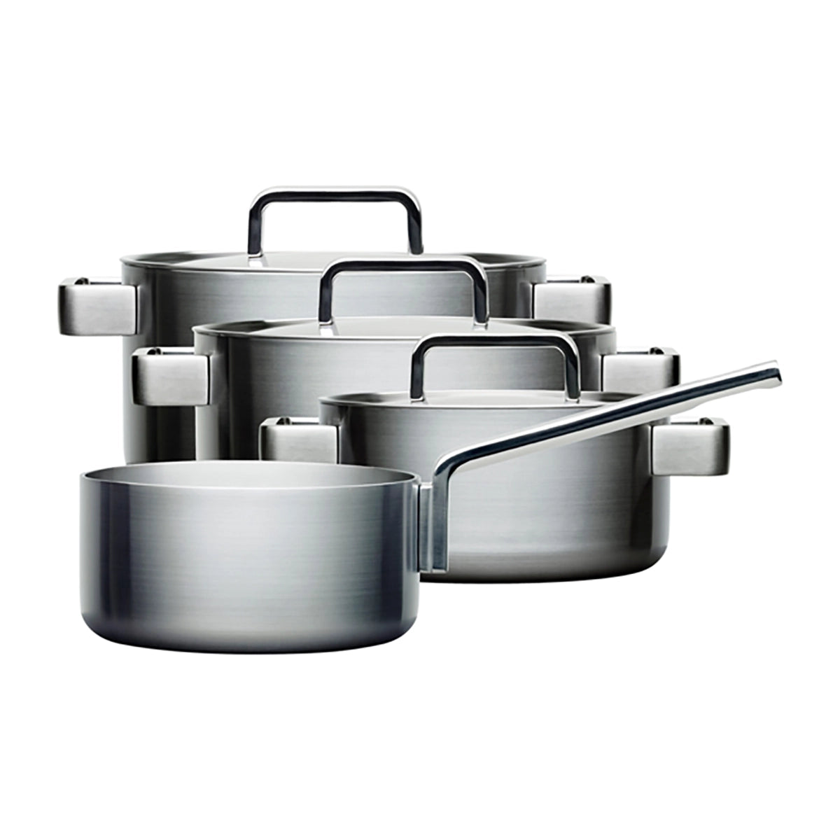 Das Iittala Tools - 4-teiliges Kochgeschirr-Set der Marke Iittala aus Edelstahl mit Griffen ist elegant auf weißem Hintergrund arrangiert.