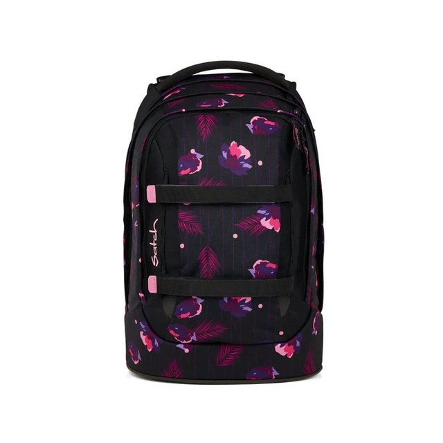 Der Satch Pack Schulranzen - Mystic Nights von Satch hat rosa und lila Blumen- und Blattmuster, zwei Riemen auf der Vorderseite, ein aufgesticktes Logo und ist aus recycelten PET-Flaschen hergestellt.